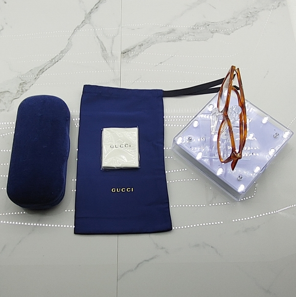 Gucci  Cat Eye Core Optical Frames - Picture 4 of 6